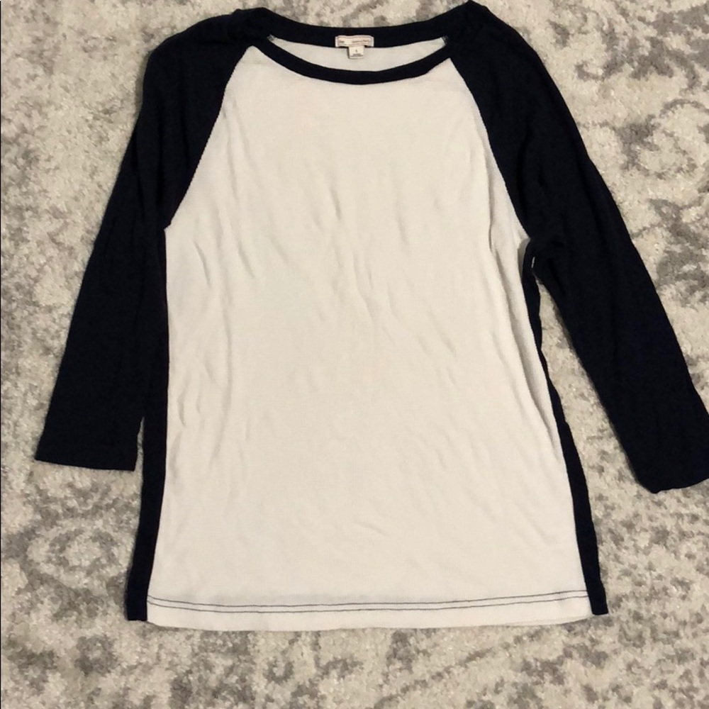 Gap baseball 3/4 sleeve tee